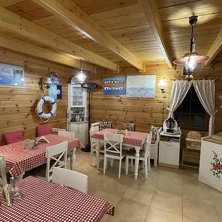 Zagroda Cztery Wiatry Sądry Exterior photo